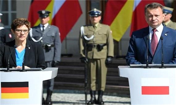 وزیر دفاع آلمان: لهستان مخالف انتقال نیروهای آمریکایی از آلمان به کشورش است