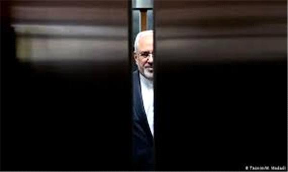 کیهان: آقای ظریف! اقدام ضد منافع ملی خود را به دیگران نسبت ندهید