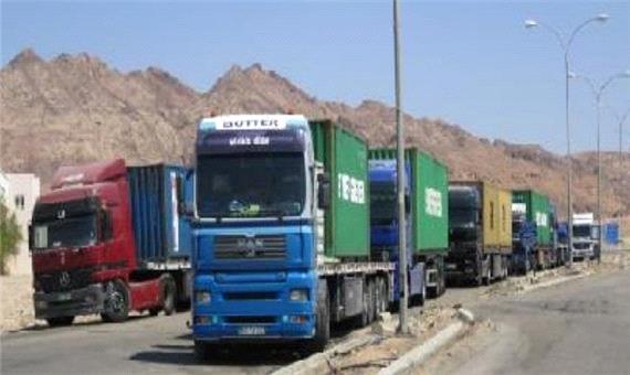 آمریکا کامیون های حامل غلات سوریه را دزدید