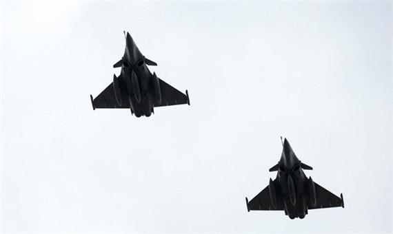 مصر با فرانسه قرارداد خرید 30 جنگنده رافائل را امضا کرد