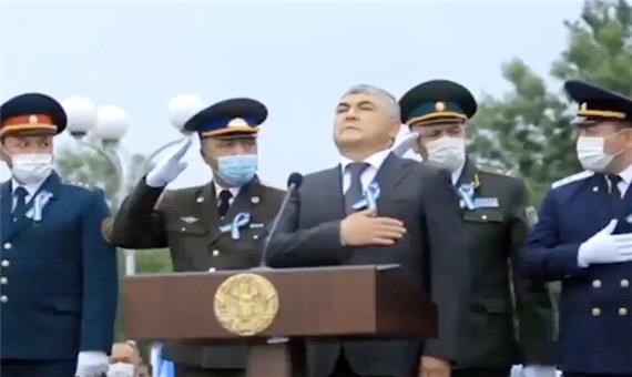 جنجال بر سر سلام نظامی مقام‌های ارتش ازبکستان حین پخش سرود ملی