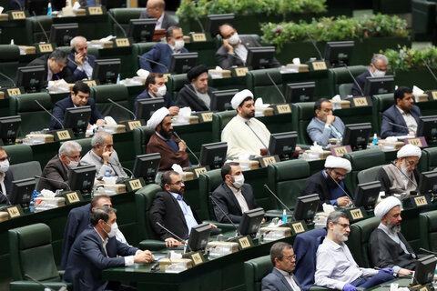 ابراهیمیان: بازنگری قانون اساسی مهم است نه انتخابات ریاست جمهوری