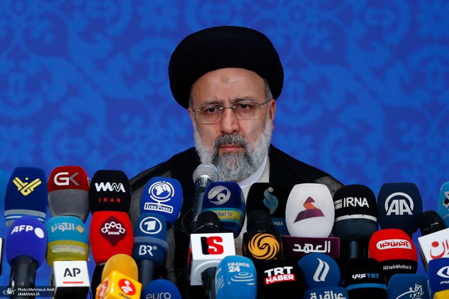 رئیس‌جمهوری در تراز انقلاب مردمی، صریح و صادق