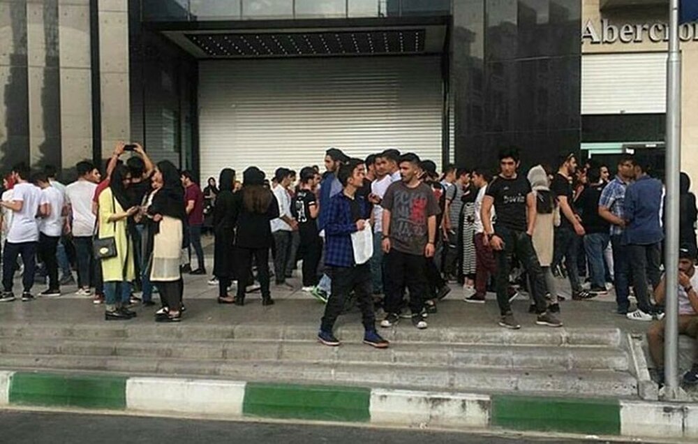 سرمقاله وطن امروز/ چرا در ایران نسل Z نداریم