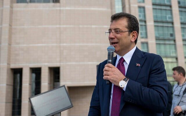 درخواست ۲ هزار و ۳۵۲ سال زندان برای امام اوغلو شهردار زندانی استانبول