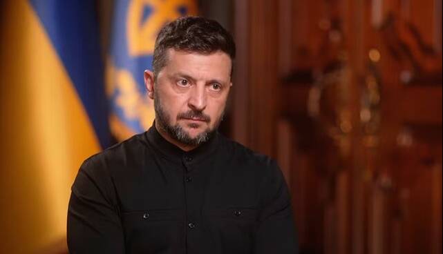 تحقیقات علیه یکی از دستیاران زلنسکی و برکناری وزیر دادگستری اوکراین به اتهامات فساد