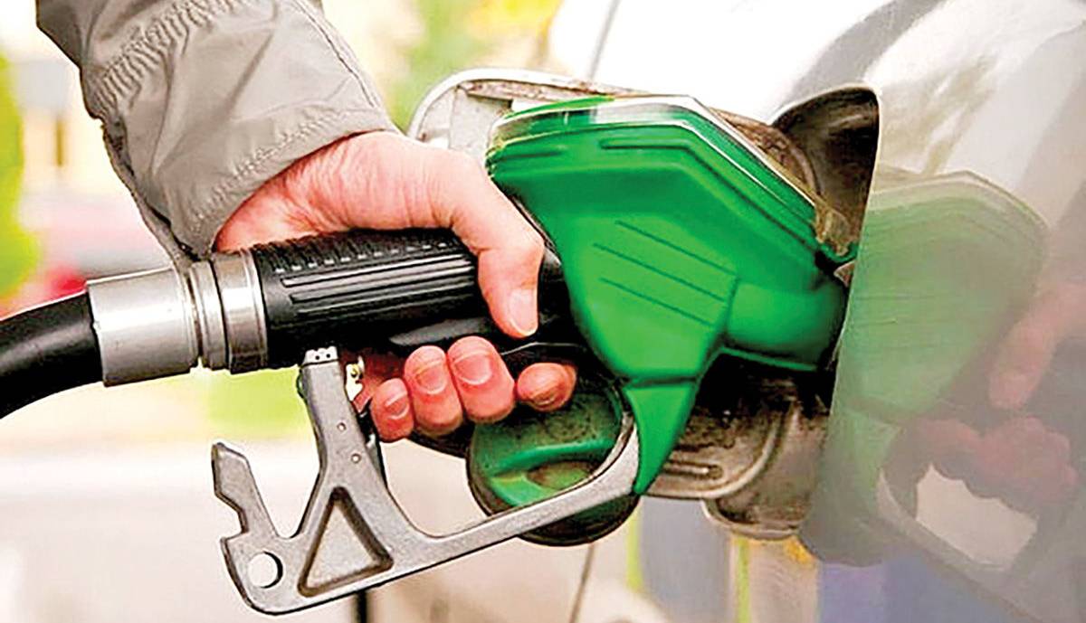 دو روایت از نرخ سوم بنزین