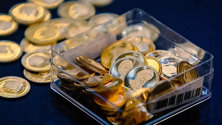 کاهش یکدست قیمت‌ها در بازار طلا و سکه؛ دلار کوتاه نیامد