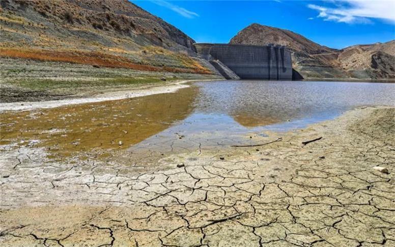 مدیر سد لتیان: مردم برای جبران کمبود آب، صرفه‌جویی کنند