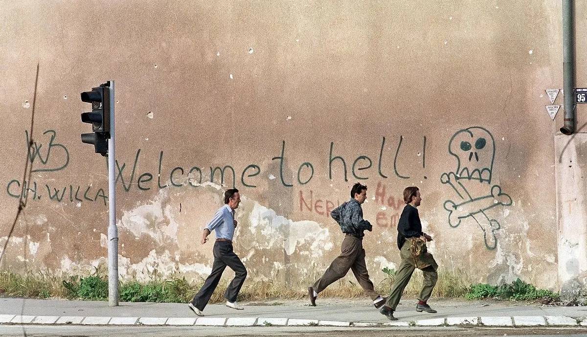 گردشگران مرگ؛ افشای سفر اروپاییان به بوسنی برای شکار انسان در دهه ۹۰ میلادی