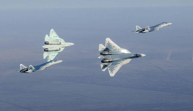 تحویل ۲ جنگنده سوخو-۵۷ توسط شرکت روسی به مشتری خارجی