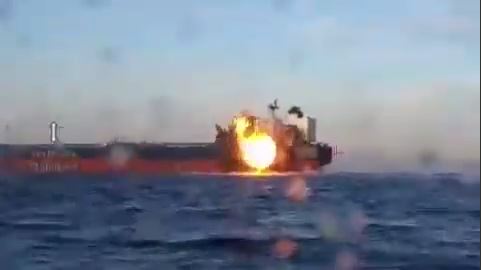 تصاویر حمله اوکراین به نفتکش‌های روسیه