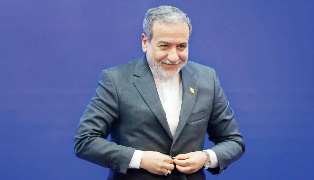 کارنامه دیپلماسی؛ وزارت امور خارجه تا چه اندازه در وضعیت فعلی کشور مقصر است؟