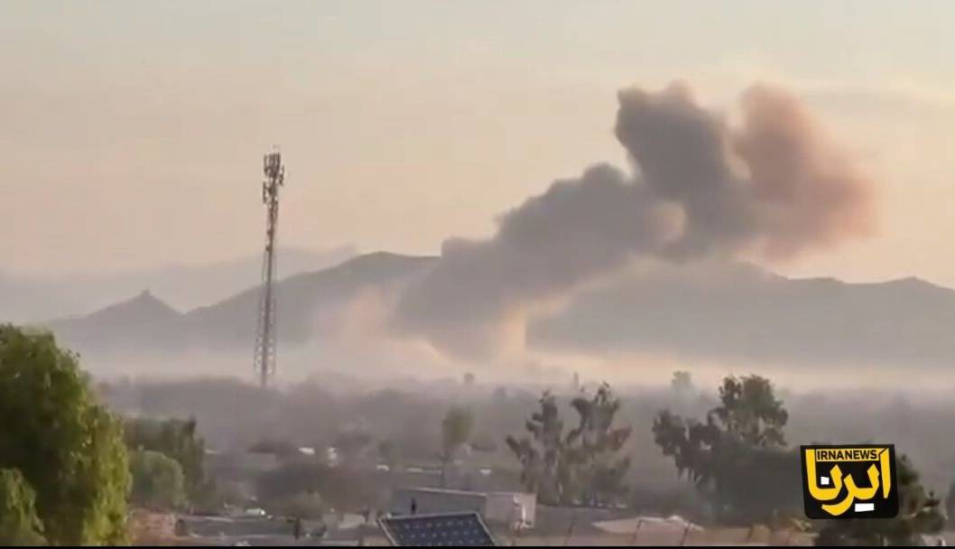 حمله انتحاری و تیراندازی به یک پایگاه نظامی در پاکستان