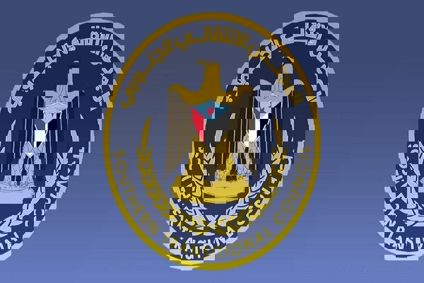 واکنش شورای انتقالی جنوب یمن به حملات هوایی عربستان