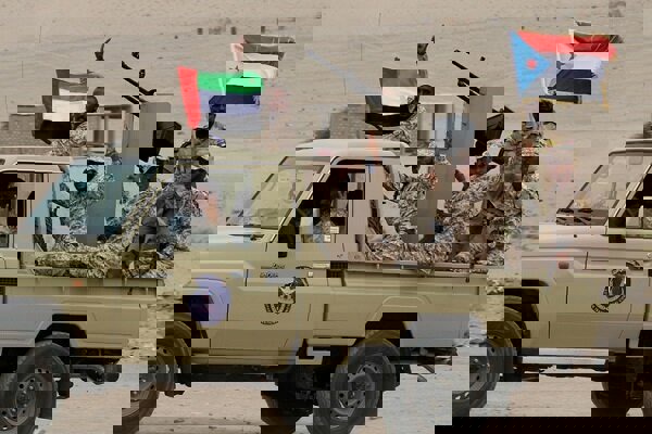 درخواست کمک مزدوران عربستان از ائتلاف سعودی علیه مزدوران امارات در یمن