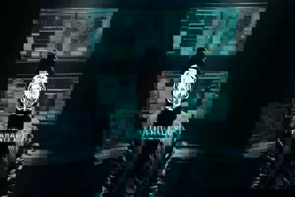 گوشی رئیس دفتر نتانیاهو هک شد؛ حنظله: تمام اسناد بی‌بی در اختیار ماست