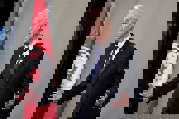 تمدید وضعیت فوق‌العاده در سراسر تونس