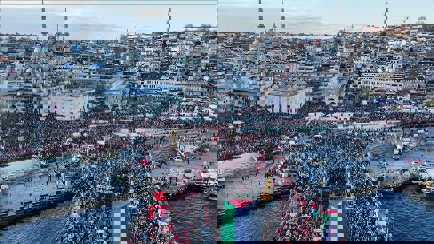 تظاهرات گسترده مردم ترکیه در حمایت از مردم غزه+ تصاویر