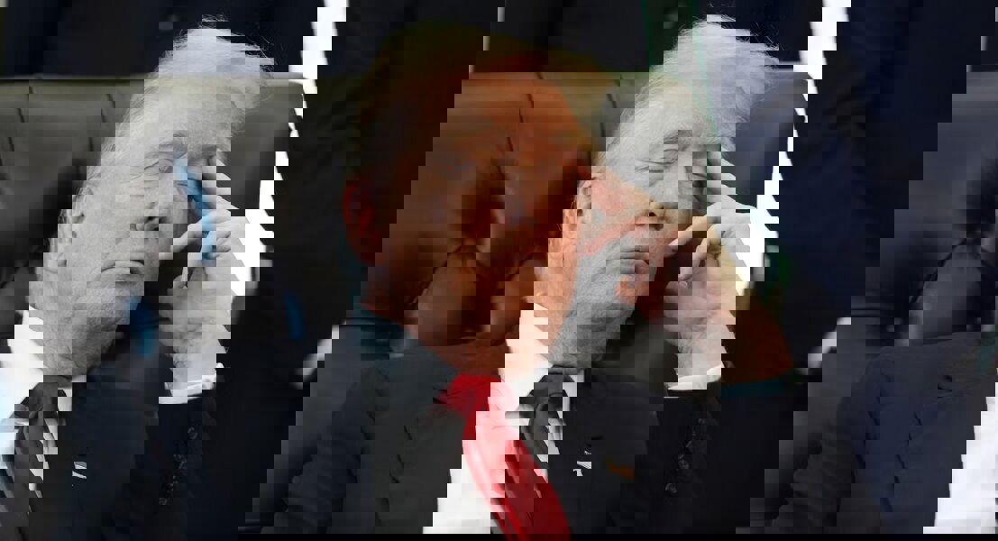 وال استریت ژورنال: شنوایی ترامپ مشکل دارد