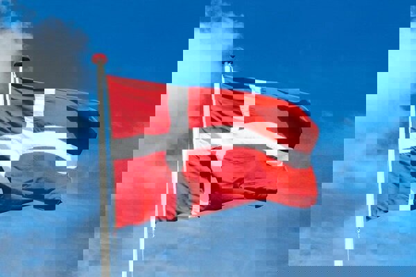 نخست‌وزیر دانمارک: ترامپ تهدیدهای خود درباره گرینلند را متوقف کند