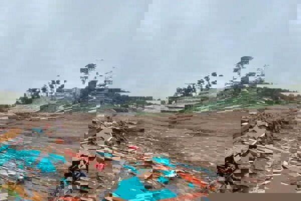 ۸ کشته و دهها مفقود بر اثر رانش زمین در اندونزی