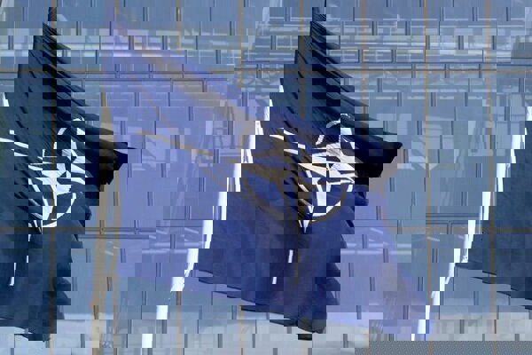 ناتو دخالت در امور داخلی ایران را رد کرد