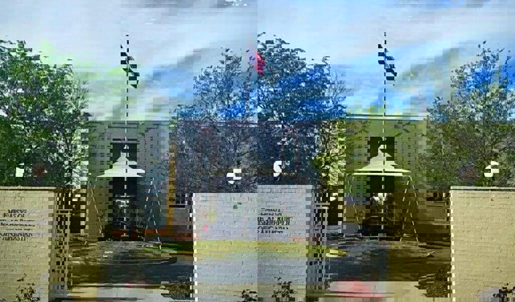 تعلیق فعالیت سفارت افغانستان در استرالیا