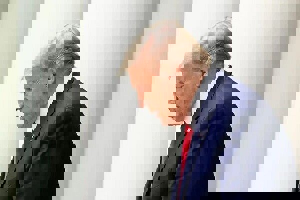 ترامپ: هند موافقت کرد از روسیه نفت نخرد؛ کاهش تعرفه دهلی‌نو به ۱۸ درصد