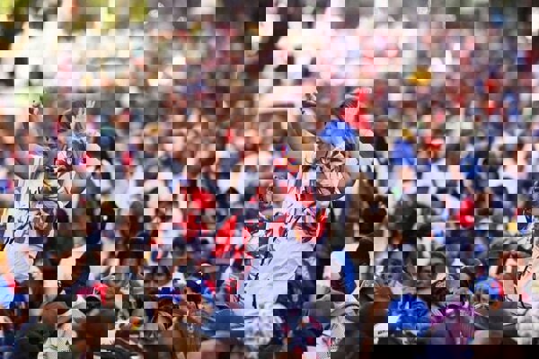 هزاران نفر در ونزوئلا خواستار بازگشت مادورو شدند