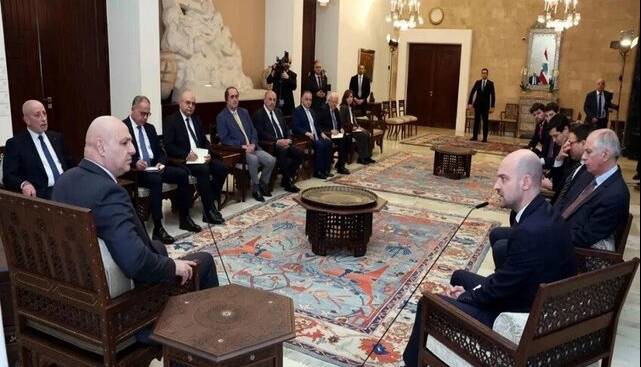 عون: خروج اسرائیل از جنوب لبنان لازمه ثبات است