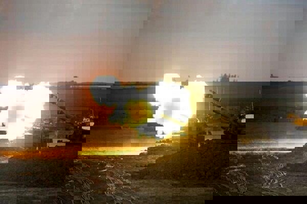 حملات توپخانه رژیم صهیونیستی به جنوب سوریه؛ صدای انفجار شنیده می‌شود