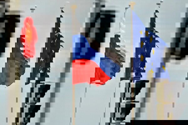 مخالفت روسیه با حضور اروپا در مذاکرات صلح اوکراین