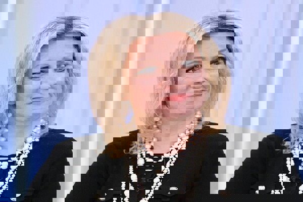 زاخارووا: اروپا سردرگم است؛ شکست نقشه های ناپلئونی زلنسکی