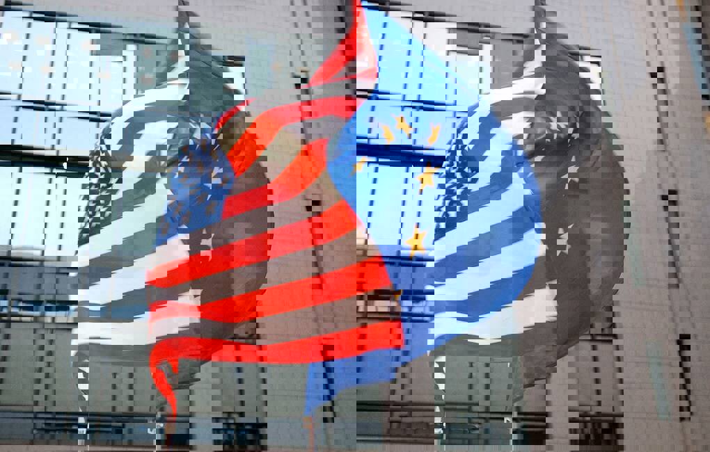 سناتور روس: اتحادیه اروپا بدون آمریکا قادر به تأمین امنیت خود نیست