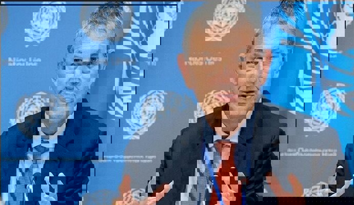 کشته شدن ۳۸۰ کارمند «آنروا» در جنگ غزه