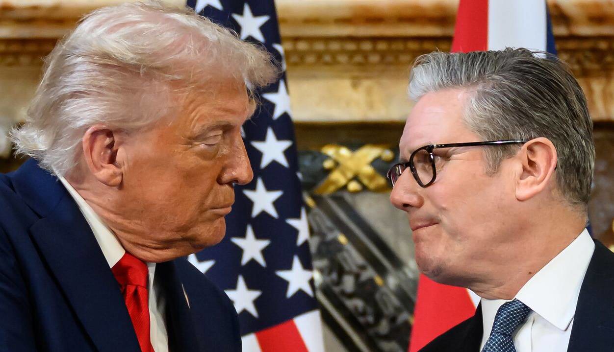 نگرانی لندن از آینده گرینلند؛ استارمر ناو هواپیمابر به قطب شمال اعزام کرد