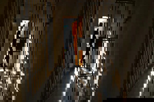 عراق ۱۵۰ داعشی زیر ۱۸ سال را تحویل گرفت