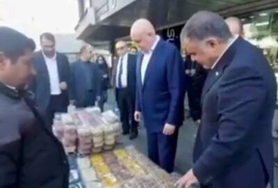 وزیر انرژی روسیه در حال خرید آجیل در میدان ولیعصر تهران