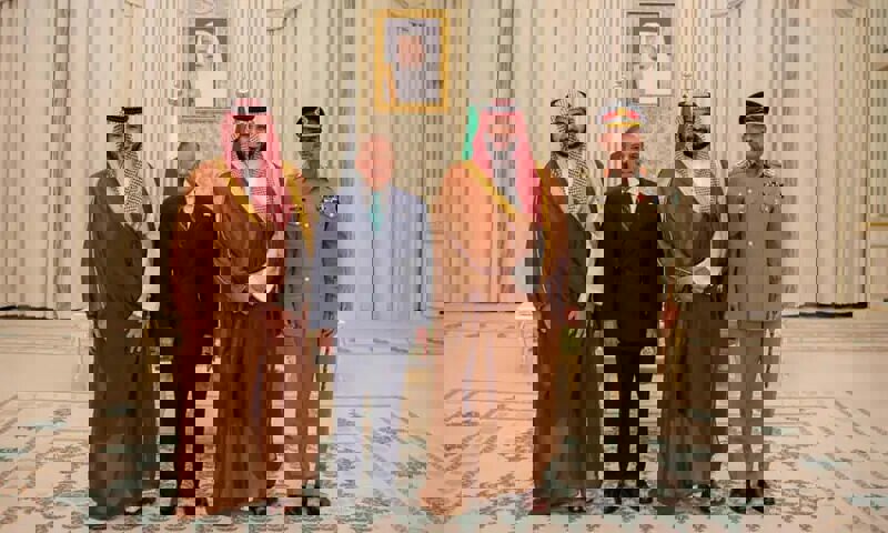 نظم نوین غرب آسیا؛ چرا روابط نظامی عربستان و پاکستان گسترش یافت؟