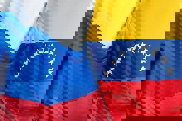 روسیه: مسکو و کاراکاس متعهد به تقویت مشارکت راهبردی هستند