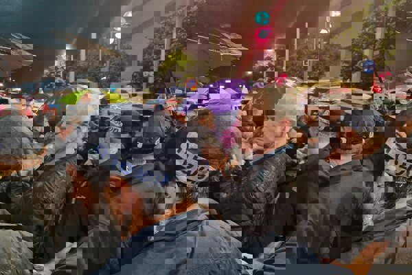 تظاهرات در تل‌آویو؛ نظامیان رژیم اسرائیل و «حریدی‌ها» درگیر شدند+فیلم