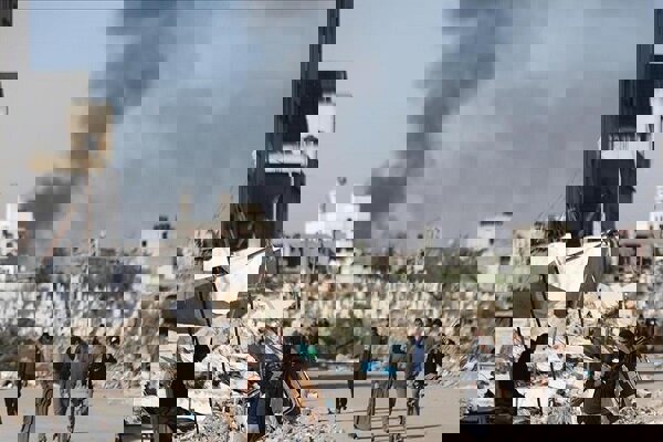 تداوم حملات رژیم صهیونیستی به کرانه باختری و غزه