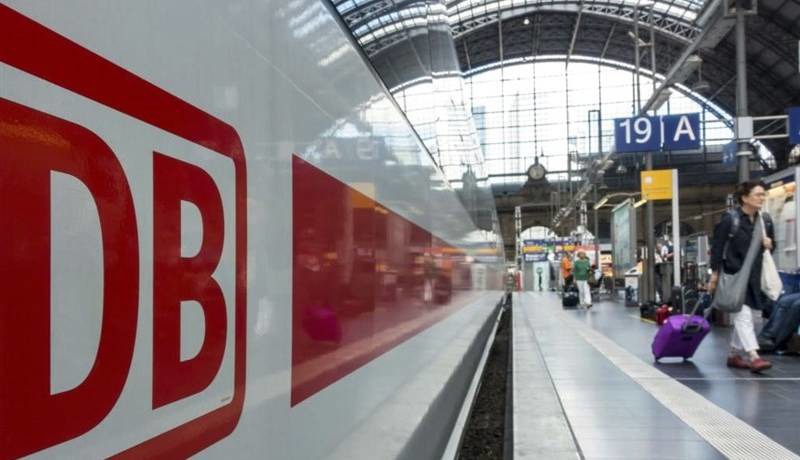 اعتصاب‌های گسترده، حمل و نقل عمومی آلمان را فلج کرد