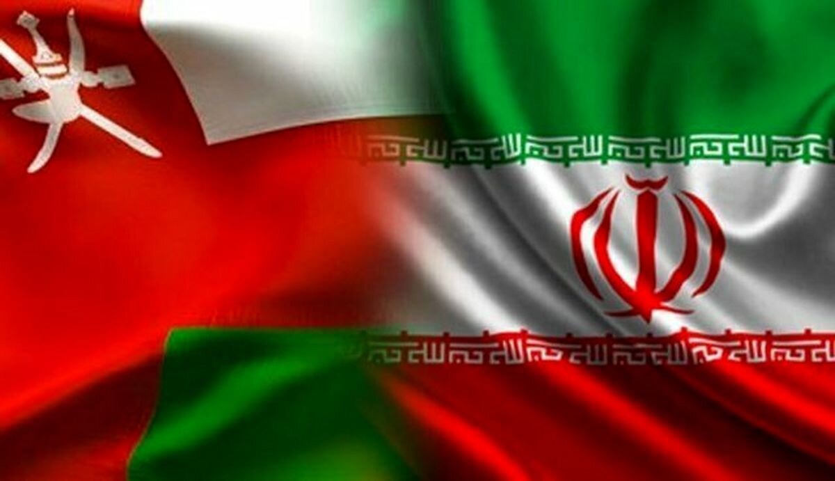 ستون‌نویس بلومبرگ: عمان در حال بررسی پیوستن به طرح تنگه هرمز است