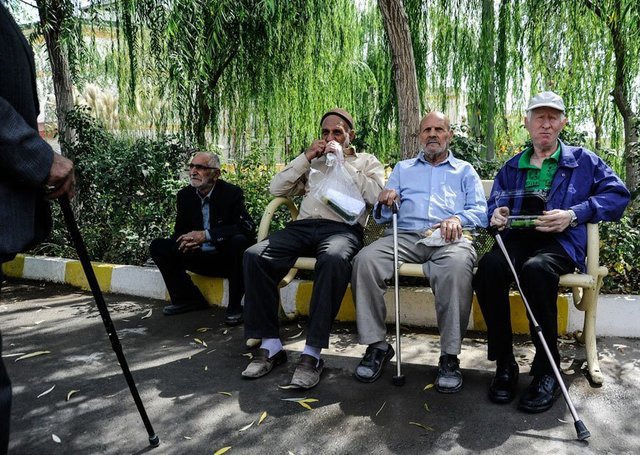 خبر خوش به بازنشستگان تامین اجتماعی؛ پرداخت حقوق خرداد با احکام جدید
