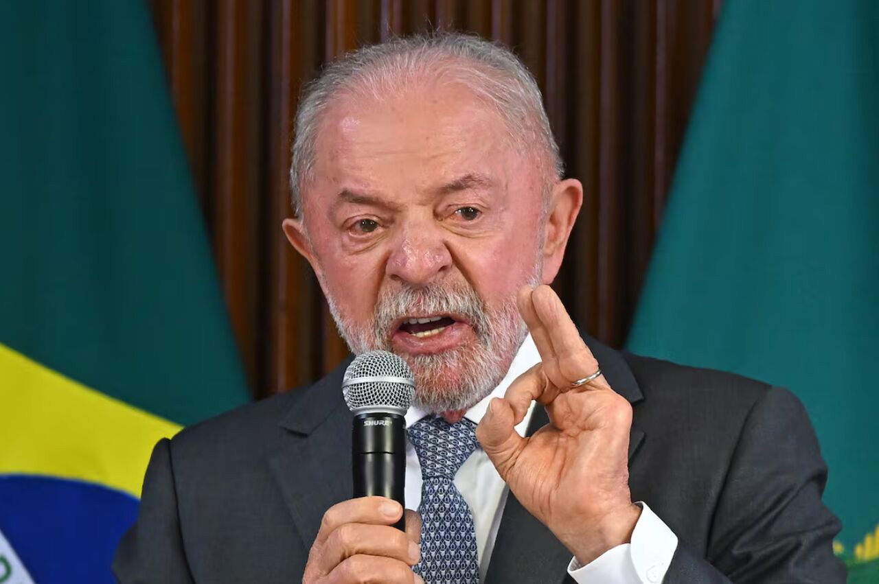 داسیلوا جواب ترامپ را داد