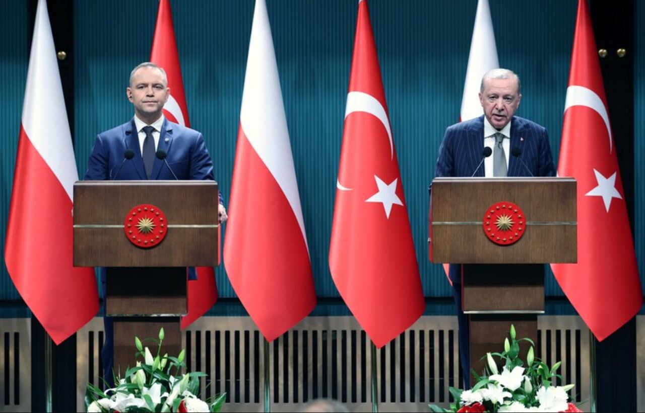 اردوغان: صلح برای ایران، همین حالا