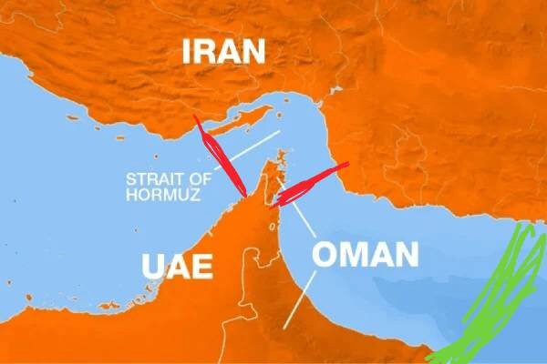 بلومبرگ: کشتیرانی در تنگه هرمز کاملاً متوقف شده است