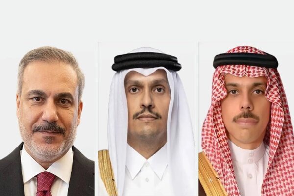 رایزنی وزیران خارجه ترکیه، قطر و عربستان درباره تحولات منطقه‌